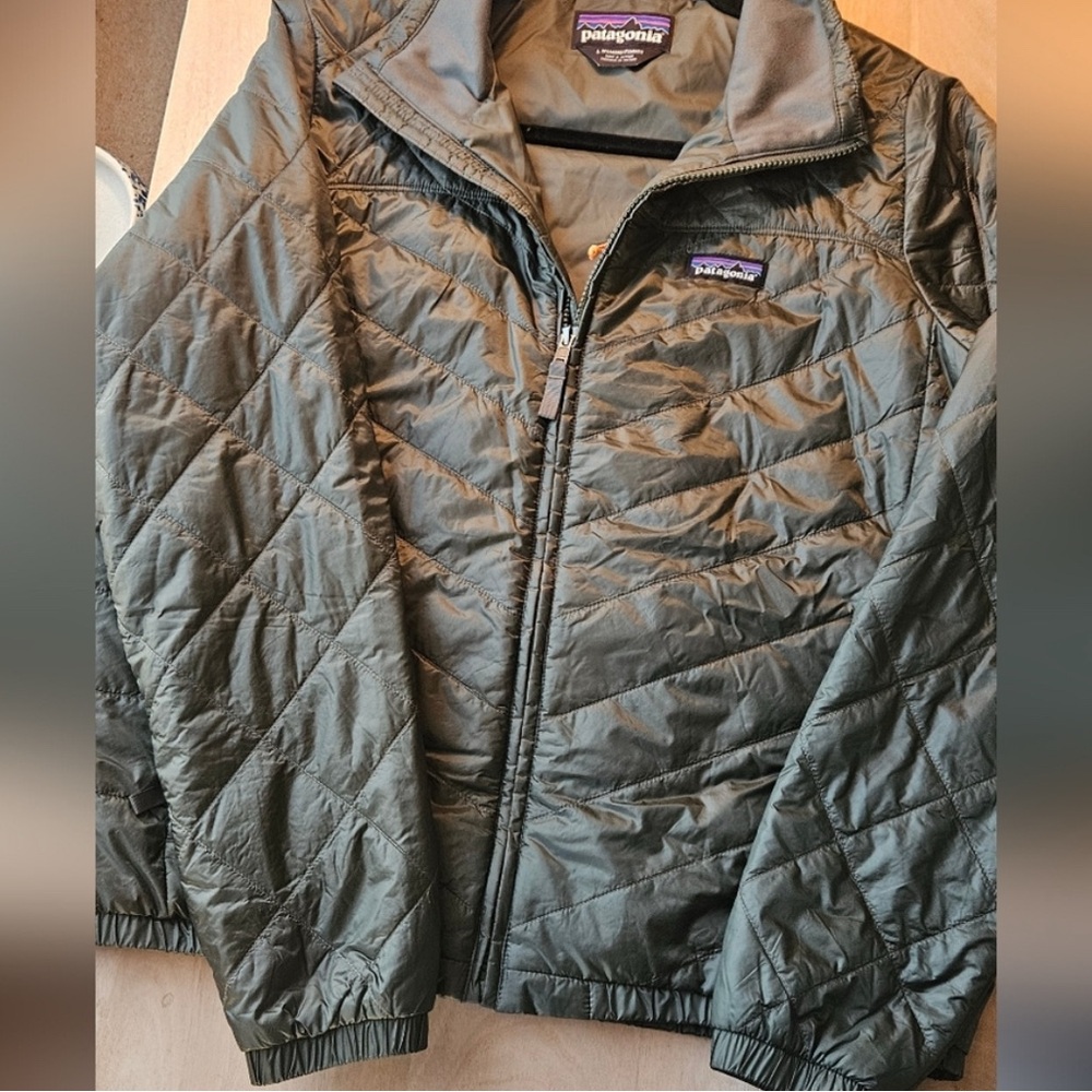 Patagonia Women's Olive Puffer Jacket